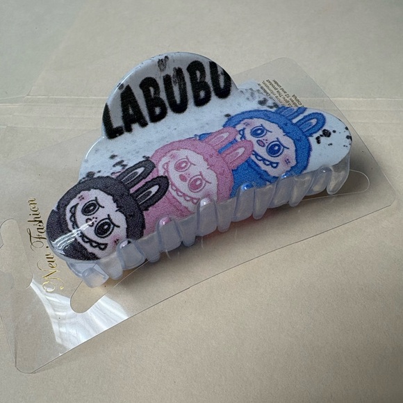 Labubu Character Gift Set - Picture 5 of 12